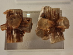 Exposición Tesoros de la Tierra. Minerales de la Comunidad Valenciana. Colección Juan Miguel Casanova Onrubia