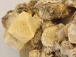 Exposición Tesoros de la Tierra. Minerales de la Comunidad Valenciana. Colección Juan Miguel Casanova Onrubia