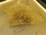 Exposición Tesoros de la Tierra. Minerales de la Comunidad Valenciana. Colección Juan Miguel Casanova Onrubia