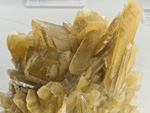 Exposición Tesoros de la Tierra. Minerales de la Comunidad Valenciana. Colección Juan Miguel Casanova Onrubia